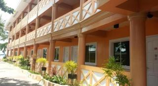 Raymen Beach Resort - 1