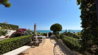Casa elegante in riva al mare - 2