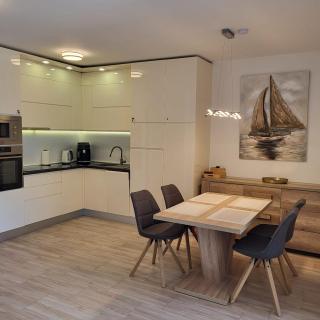 Makarska Sunset View Apartment - 0