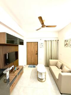 NewBrinda cozy stay - 4