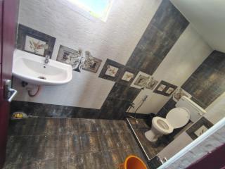 BMC Cottages - 1