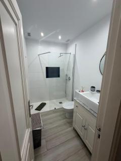 CORNELIA'S HOME 1B between LAS VISTAS & LOS CRISTIANOS BEACH - 3