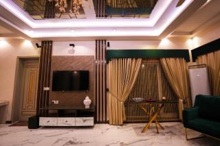 The Elysian Villa 1,1BHK, 2Kanal Area - 4