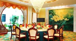 Yantai Golden Beach Hotel - 4