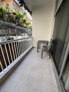 Modern Apartment Near Downtown, Mar Mikhael Main Street - 8