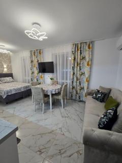 VIP Limited - Sunny Beach - 1