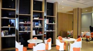 7 Days Premium Guilin Liangjiang Sihu Central Plaza - 8