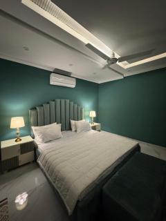 Premium 1 Bedroom Apartment in Bahria Town Lahore Free WiFi - 2