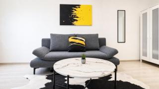 Cozy 1 Bedroom Apartment in Central Location - 6