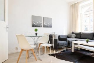 Budget & Friendly 1BR & LR Close to Belvedere Palace - 6