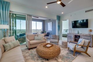 Penthouse w Skyway Views, Resort Pool, Bikes - 2