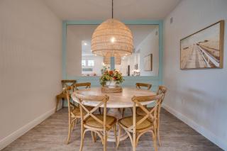 Pet-Friendly! Waterfront Lanai, Bunk Room, Pool - 5