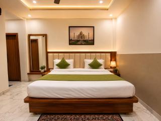 Hotel Aaradhya Residency - 4