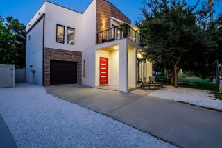 Quadruple Homes Sleeps 50 Heated Saltwater pool and Hot tubs near Beaches - 6