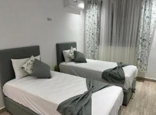 Maison de Prestige avec Piscine Privee avec la clim dans toutes les chambres Ideale pour des Vacances en Famille - 2