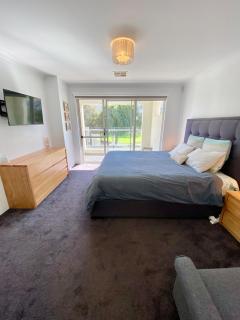Burns Beach Luxury Home with pool, short walk to beach - 3