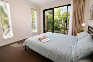 Private 1-Bedroom Lower-Level Unit, Self Check-in - 6