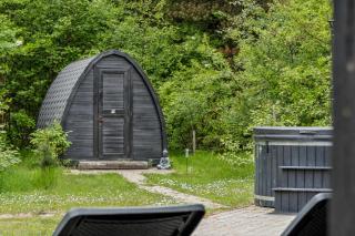 Lovely 6-Person Cottage With Outdoor Sauna - 1007 - 1