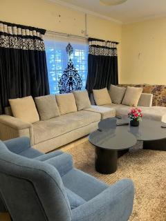 Peaceful Hilltop Apartment in Changla Gali - 8