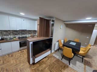 Lux M Residence - 6