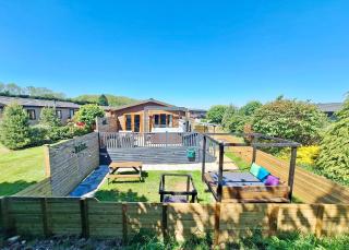 Raywell Hall Country Lodges - 3