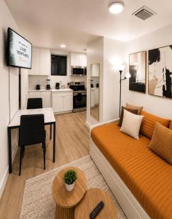 Luxe Ventures Miami Boutique - 7