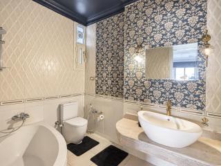 Modern 3BR Duplex New Cairo - 2