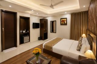 Hotel Waterfall Paschim Vihar Delhi - 2