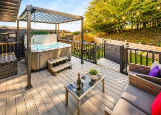 Raywell Hall Country Lodges - 1