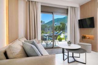 Diva Luxury Suites - 3