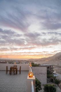 Theban hills Hotel and apartments 2 - 6