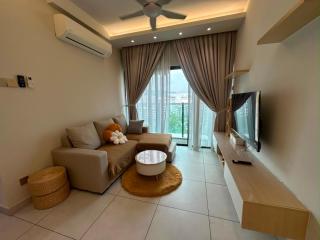 Majestic maxim cheras HomeStay link MRT - 0