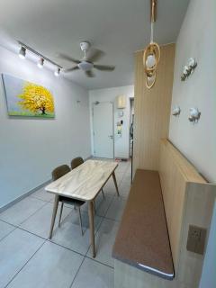 Majestic maxim cheras HomeStay link MRT - 6
