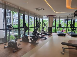 Pet-Friendly Modern Phuket Retreat - 1