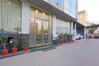 Hotel Ronit Royal - Delhi Airport - 9