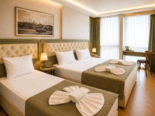 Mayer Hotel Old City - 8