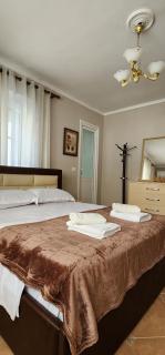 Aila's Guest House - 7