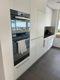 Modern garden apartment, centrally located - 8