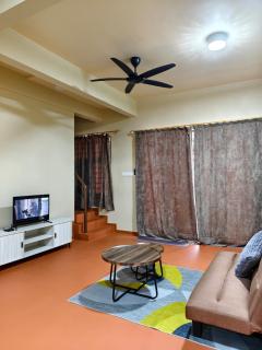 Lot 10 Airport Sri Perdana - 0