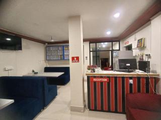 Hotel Crown Kakarvitta - 6