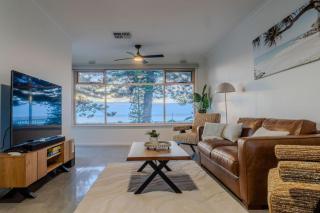Largs Bay Jetty front Esplanade Stay - Koala Stay - 9