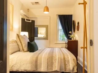 Secluded Hackney Cottage Near Botanic Gardens with Free Parking - Koala Stay - 9