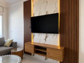 Elegant 2BR Apartment - 0