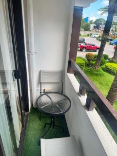 One Oasis Cebu Condominium Resort right in the heart of Cebu minutes away from IT Park - 3