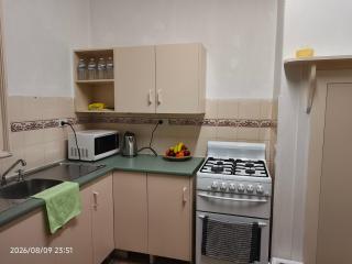 Comfortable Queen Room Your Home Away From Home in Whyalla! - 7