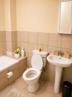 The modern hideaway in Silverlakes - 5