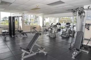 Beachfront Miami Beach Condo, Ocean View & Valet Parking - 1