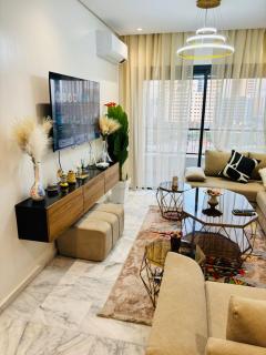 Cozy Apartment with Sea View Pool and Private Parking Zenata Eco City - 9
