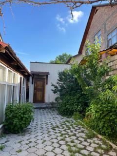 DanHouse - 1