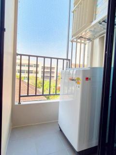 A Calm Bangkok Stay with Pool & Private Balcony - 7